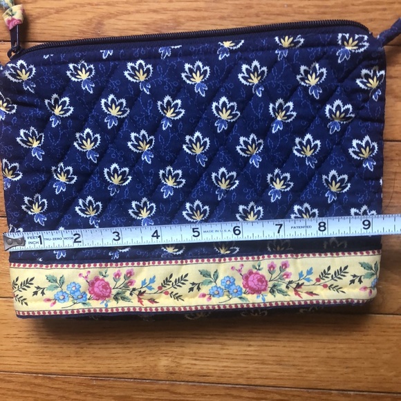 Vera Bradley Messenger/Crossbody Bag Bike Bag Pistol Bag Cosmetics & Keys Purse - Picture 4 of 7